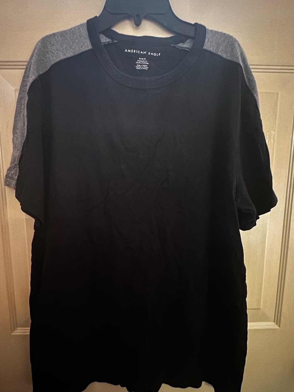 🔥 American Eagle AE Colorblock Tee Medium Black Gray Logo Shirt